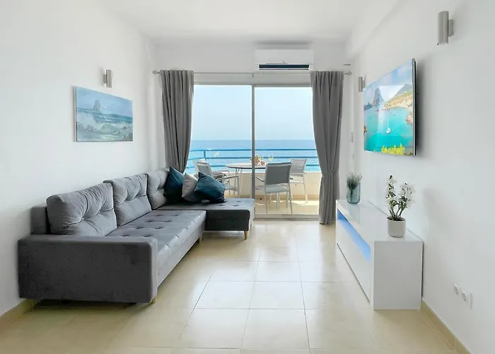 Apartment Arenal Sea View